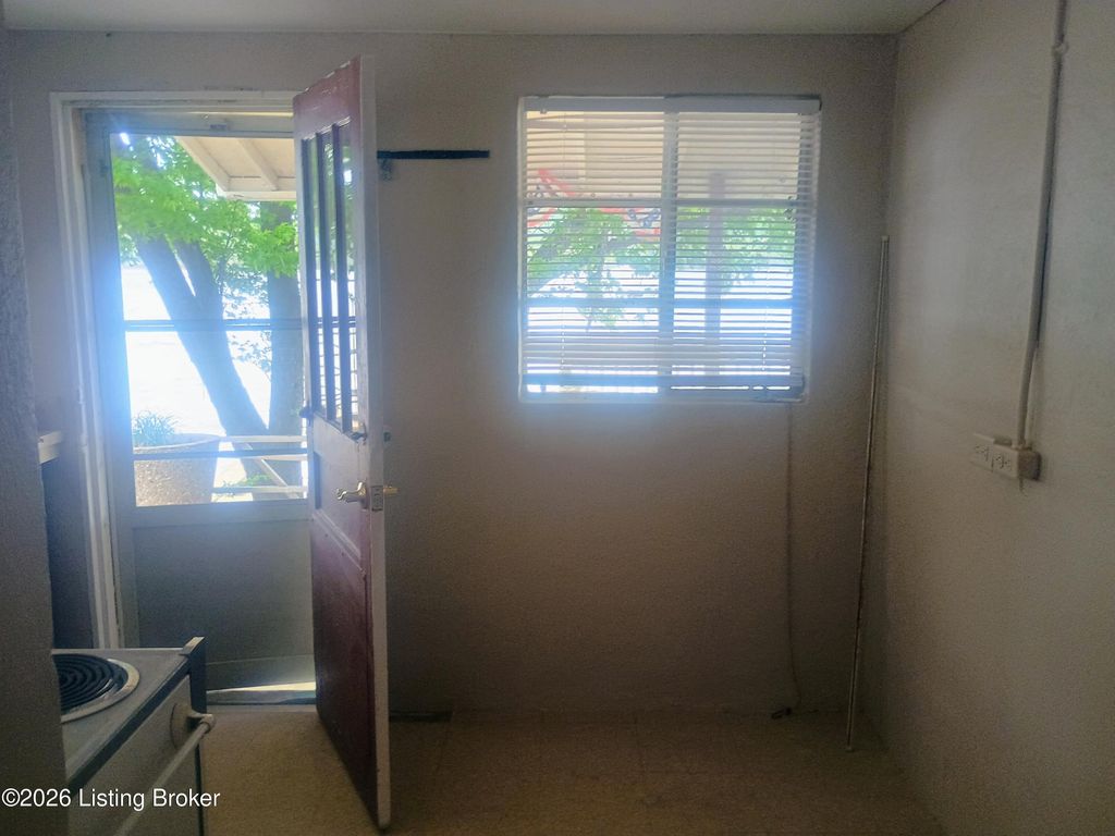 Photo of 1710 Riverside Dr, Prospect, KY 40059 (MLS # 1715551)