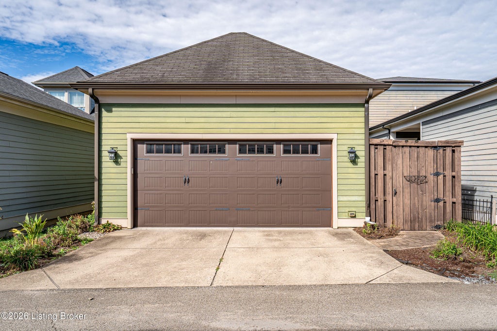 Photo of 10707 Impatiens St, Prospect, KY 40059 (MLS # 1730376)