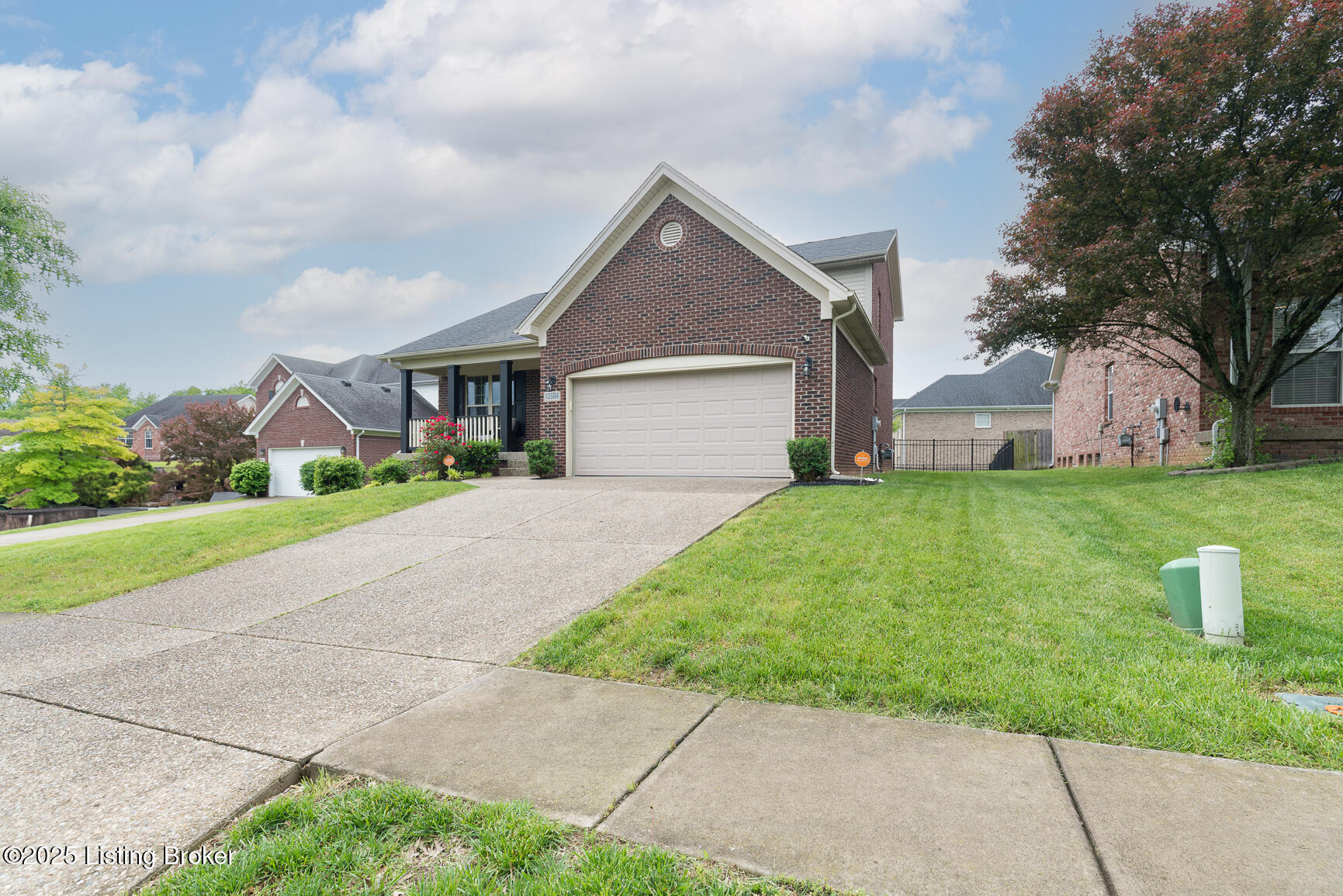 10504 Venado Dr, Louisville, Pennsylvania image 2