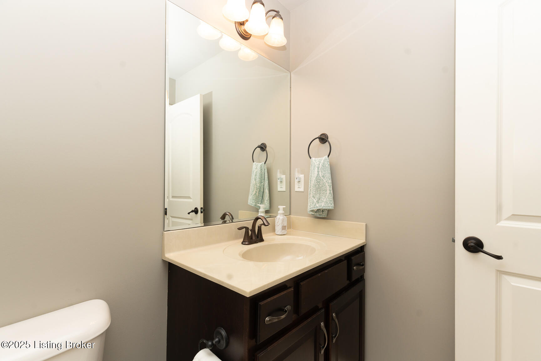 10504 Venado Dr, Louisville, Pennsylvania image 25