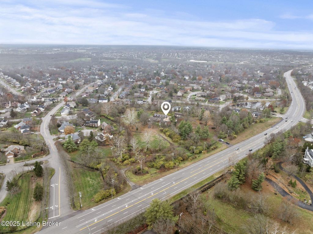 Photo of 4865 Tates creek Rd, Lexington, KY 40515 (MLS # 1704249)