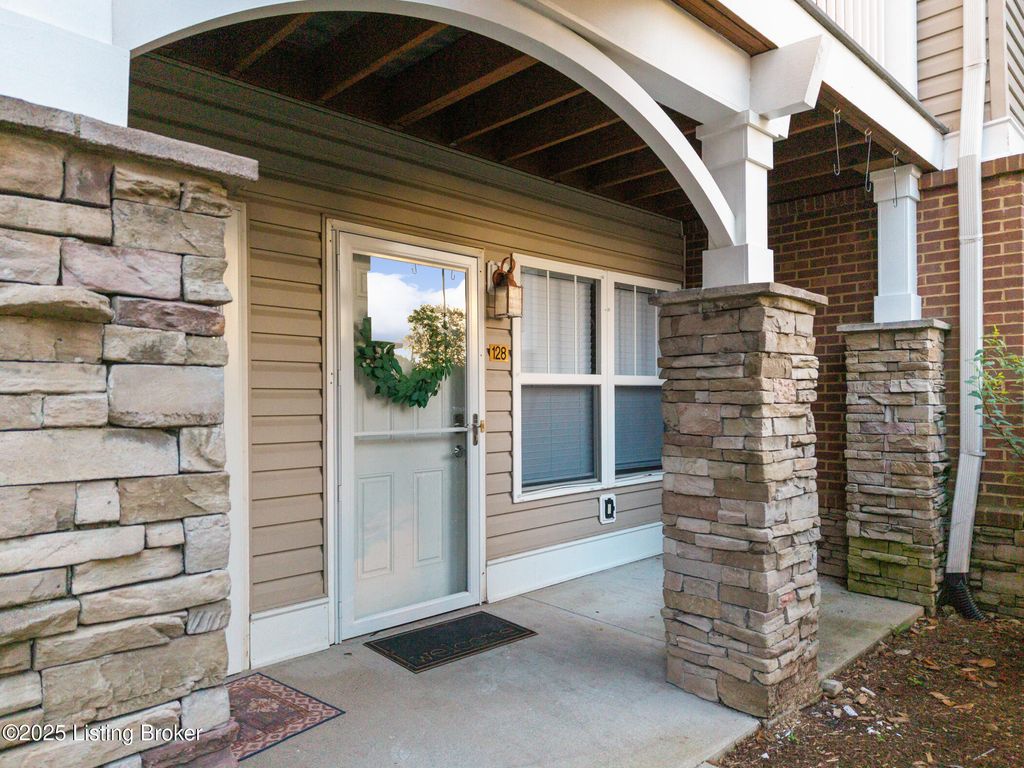 Photo of 3802 Falcon Crest Dr #128, Louisville, KY 40219 (MLS # 1709946)