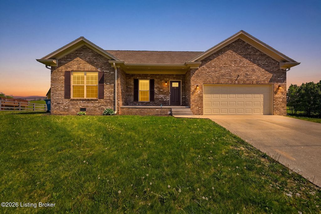 Photo of 1936 Clearwater Dr, Lawrenceburg, KY 40342 (MLS # 1715513)