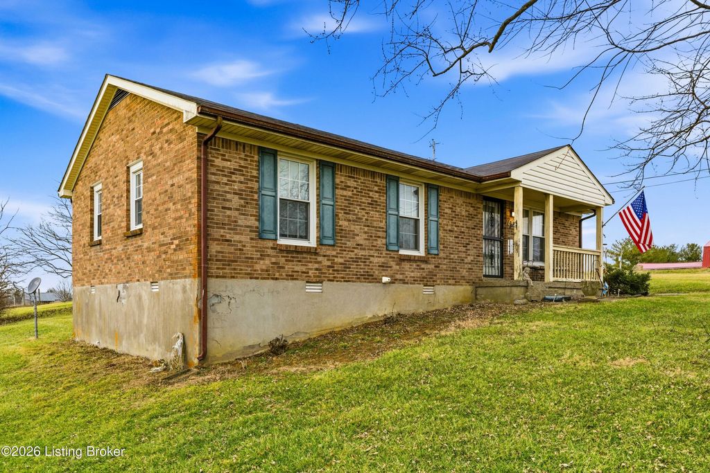 Photo of 2593 Lake Jericho Rd, Smithfield, KY 40068 (MLS # 1710189)