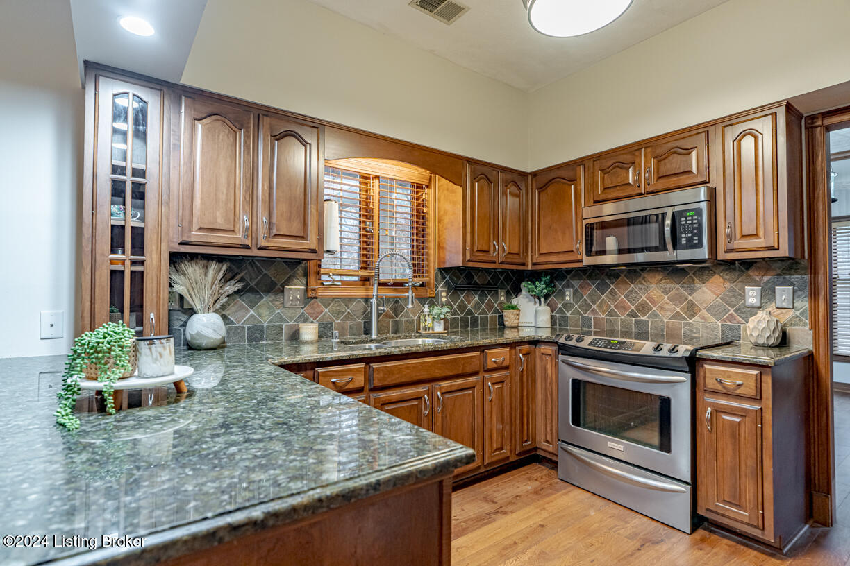 124 Pleasant Colony Dr, Elizabethtown, Kentucky image 15
