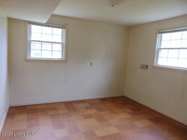 9412 Habersham Dr, Louisville, Kentucky image 22