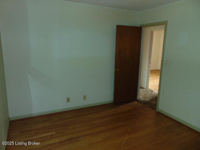 9412 Habersham Dr, Louisville, Kentucky image 15