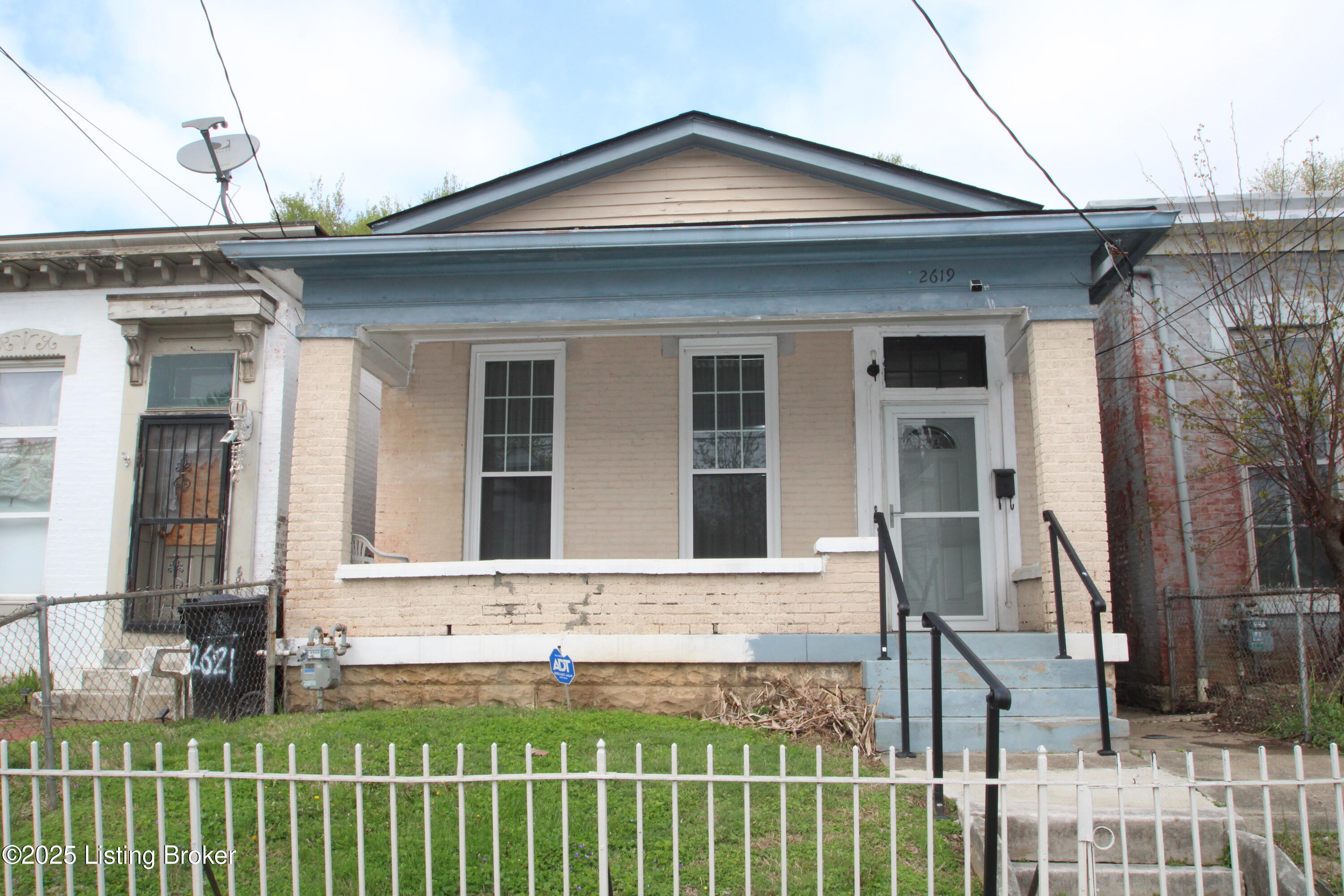 2619 Bank St, Louisville, Kentucky image 1