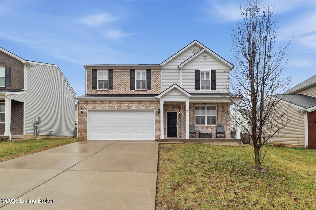 Photo of 279 Saint Regis Dr, Shelbyville, KY 40065 (MLS # 1710413)