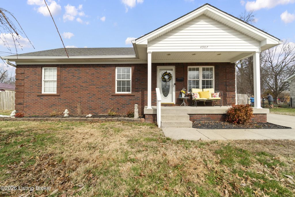 Photo of 4907 Vassar Ave, Louisville, KY 40258 (MLS # 1709442)
