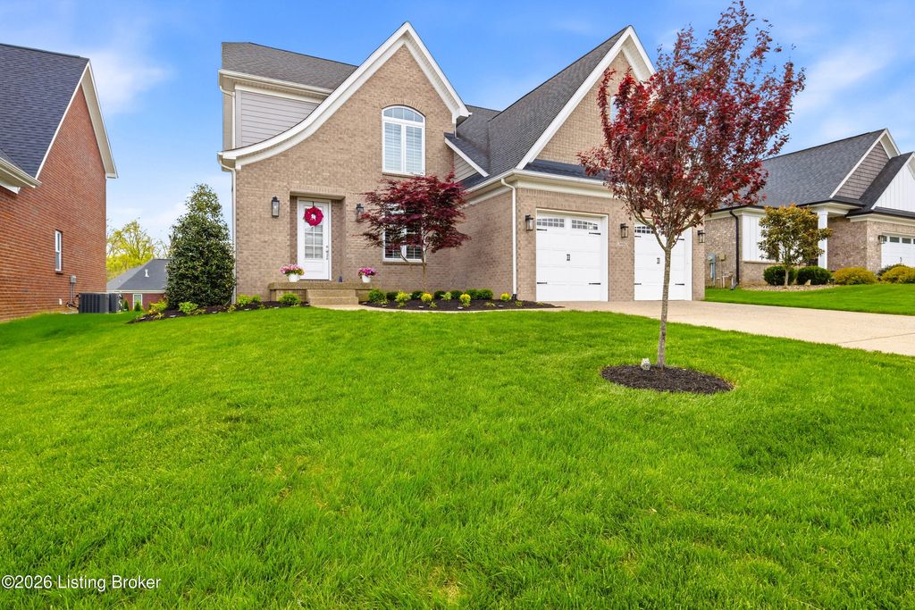 Photo of 3604 Aspen Creek Dr, Louisville, KY 40299 (MLS # 1714671)