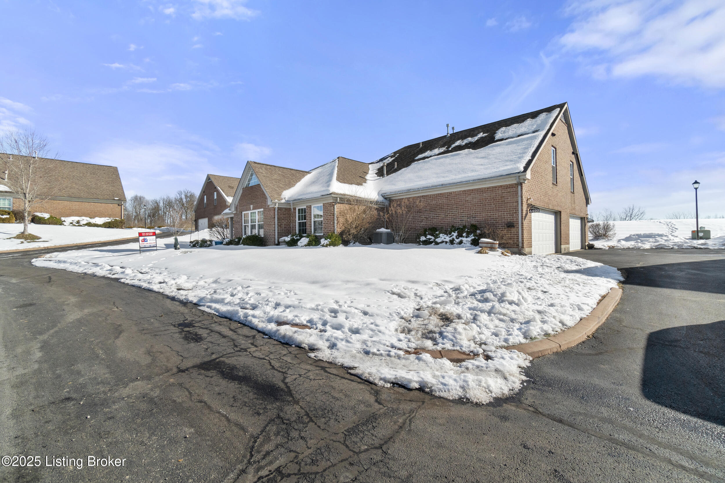 4422 Southbridge Ct, Louisville, Kentucky image 6