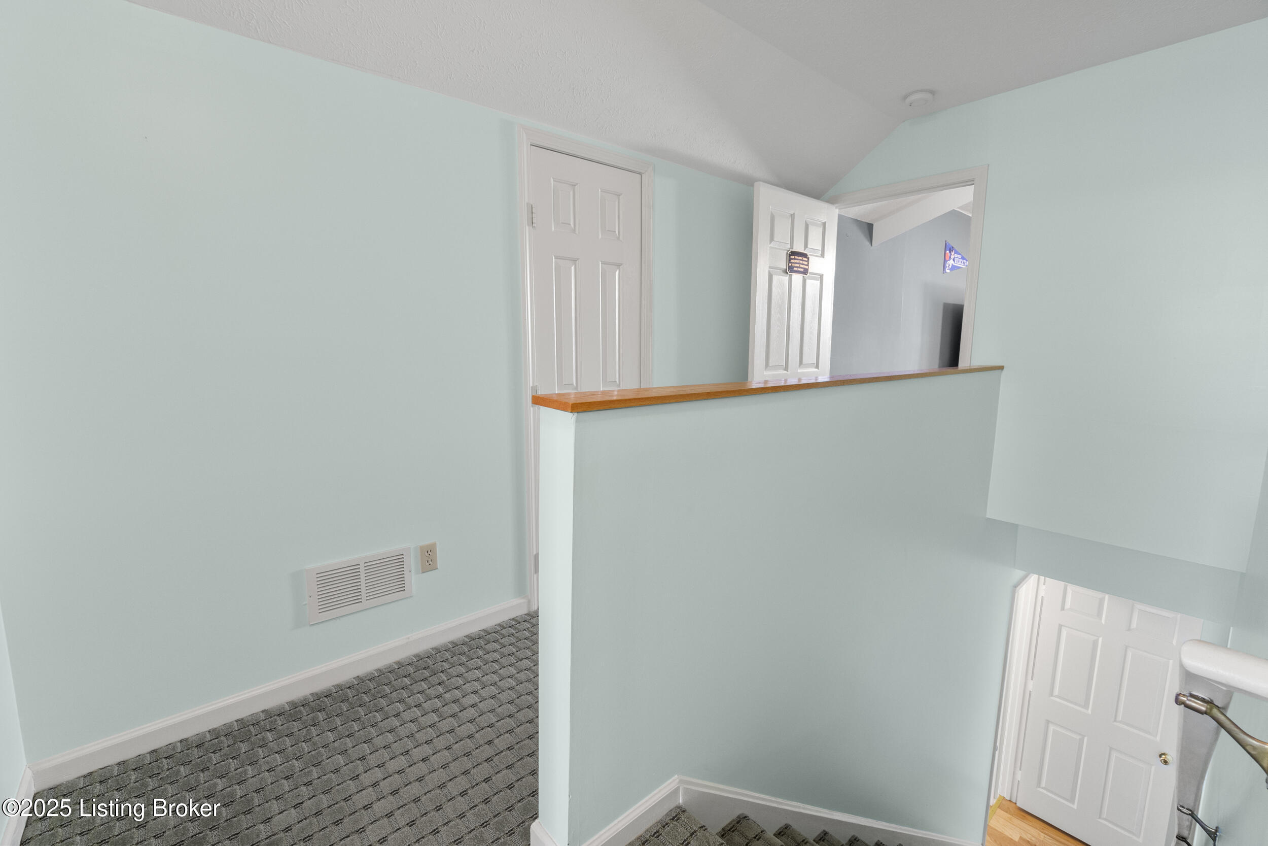 4422 Southbridge Ct, Louisville, Kentucky image 15