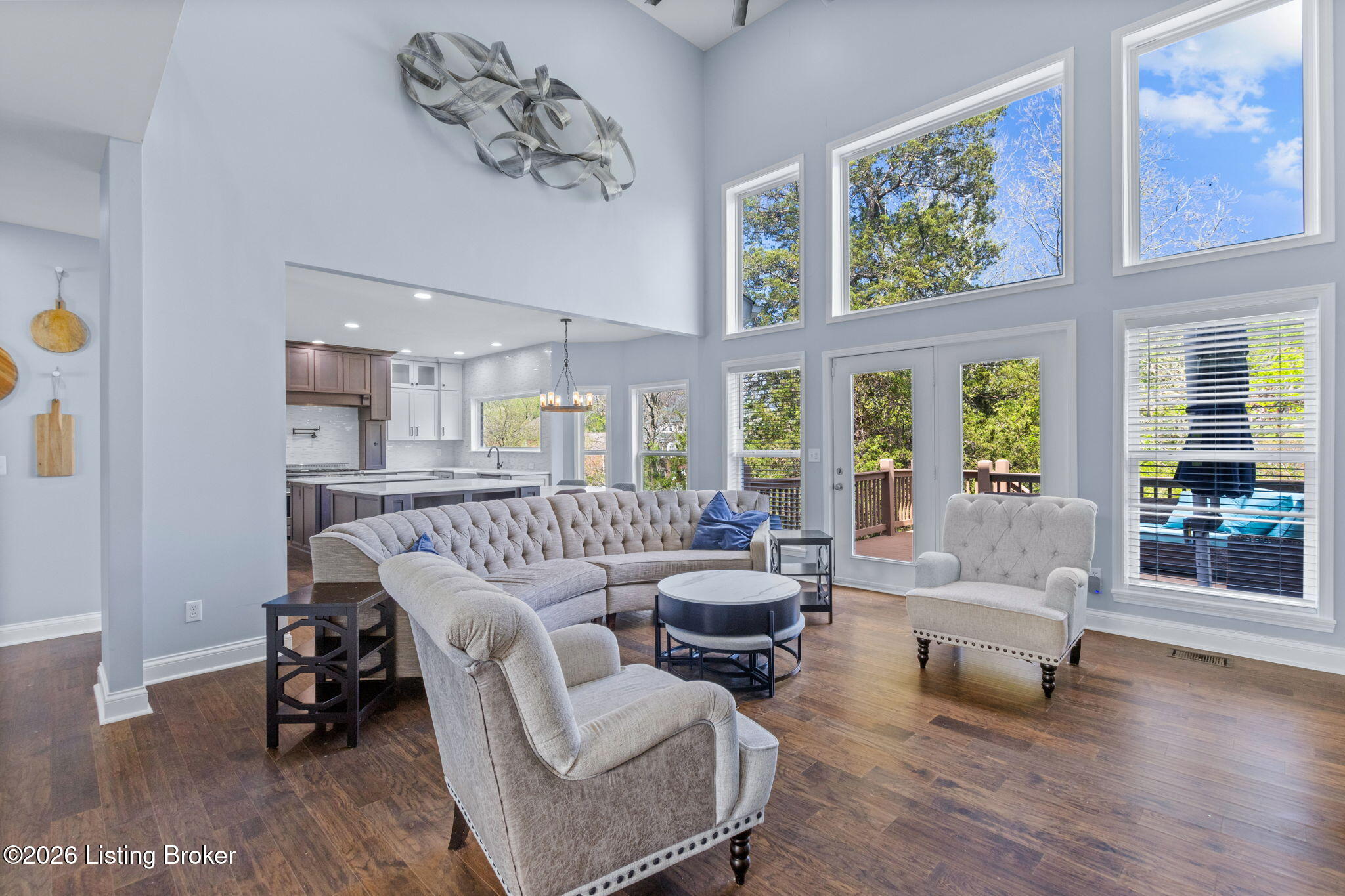 10609 Elder Ln
