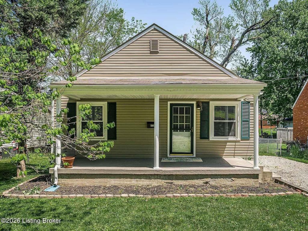 Photo of 1591 Belmar Dr, Louisville, KY 40213 (MLS # 1711608)