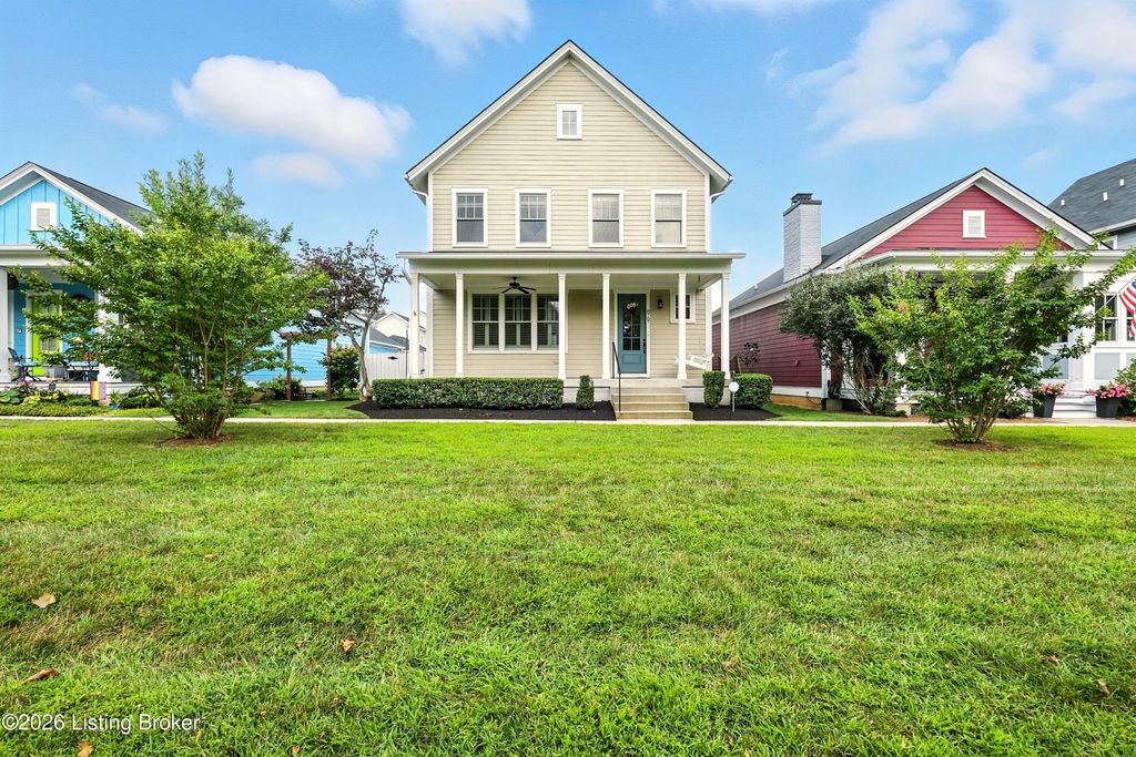 Photo of 8707 Featherbell Blvd, Prospect, KY 40059 (MLS # 1714481)