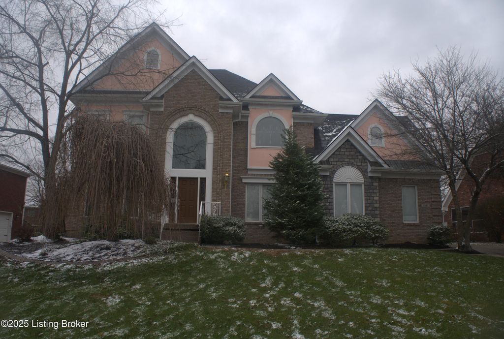 Photo of 11107 Herring Ct, Louisville, KY 40291 (MLS # 1705212)