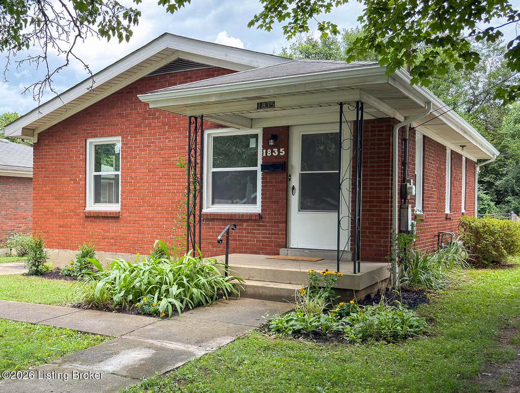 Photo of 1835 Payne St, Louisville, KY 40206 (MLS # 1723662)