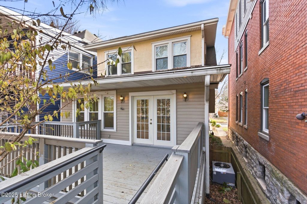 Photo of 2019 Bonnycastle Ave, Louisville, KY 40205 (MLS # 1704890)