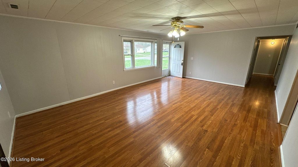 Photo of 7307 Ethan Allen Way, Louisville, KY 40272 (MLS # 1711574)