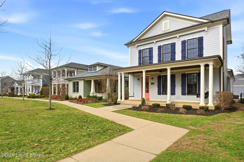 Photo of 8808 Featherbell Blvd, Prospect, KY 40059 (MLS # 1717064)