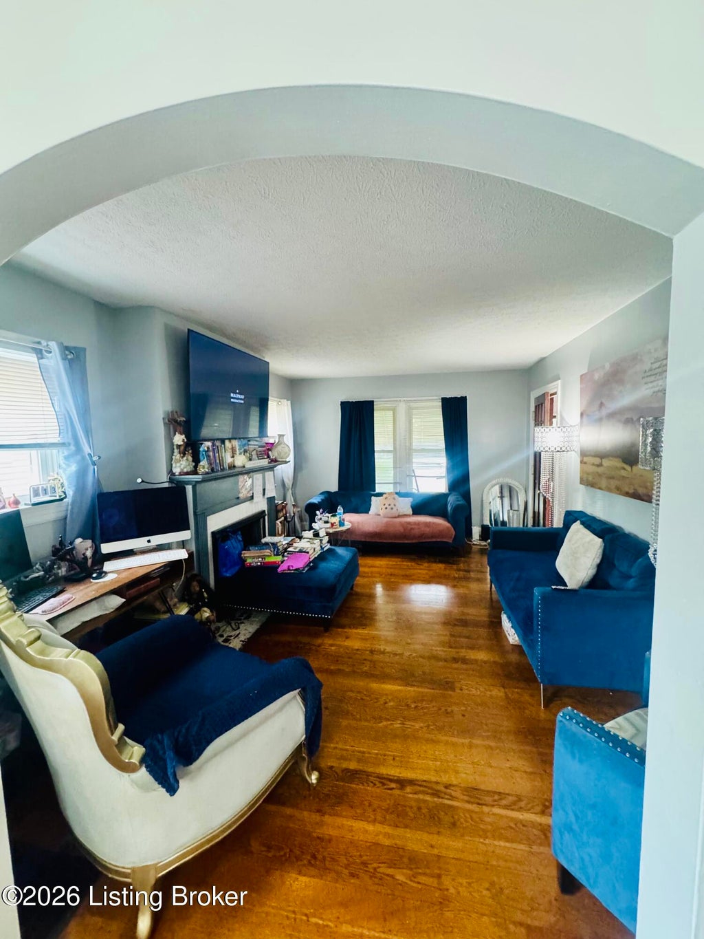 Photo of 2116 Oregon Ave, Louisville, KY 40210 (MLS # 1732181)