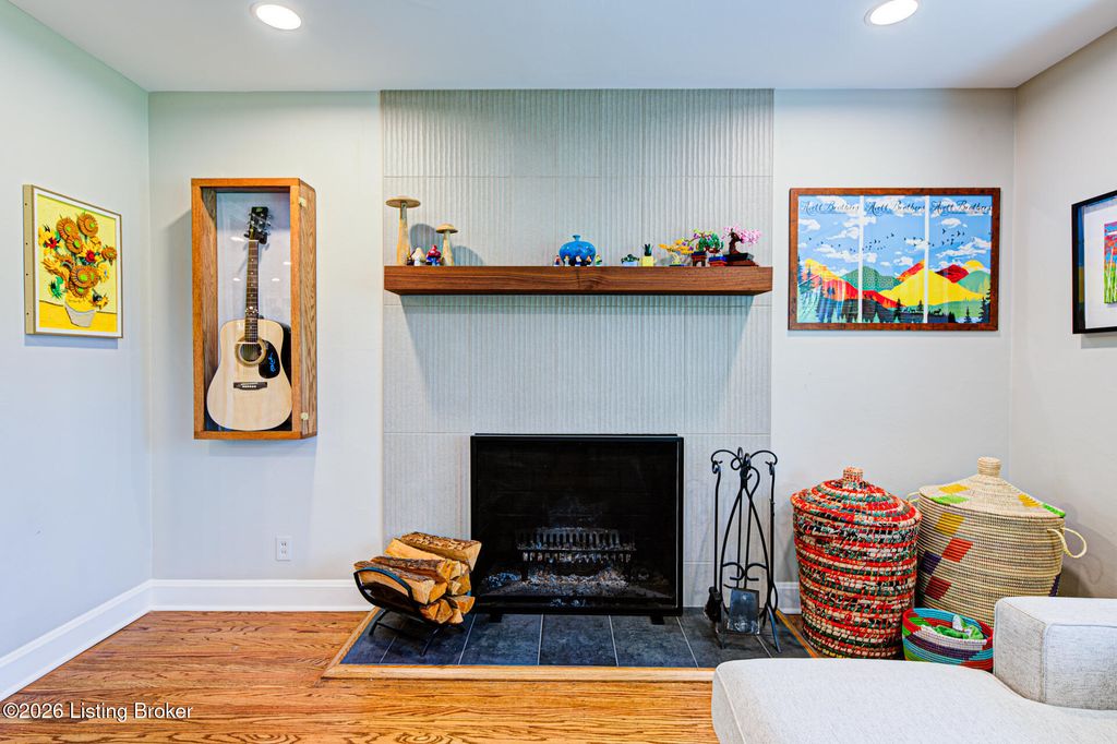 Photo of 611 Rudy Ln, Louisville, KY 40207 (MLS # 1712353)