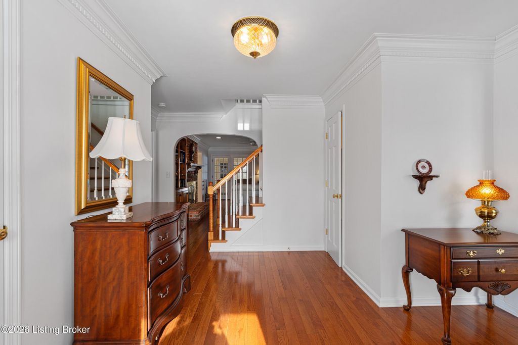 Photo of 11 Autumn Hill Ct, Prospect, KY 40059 (MLS # 1708334)