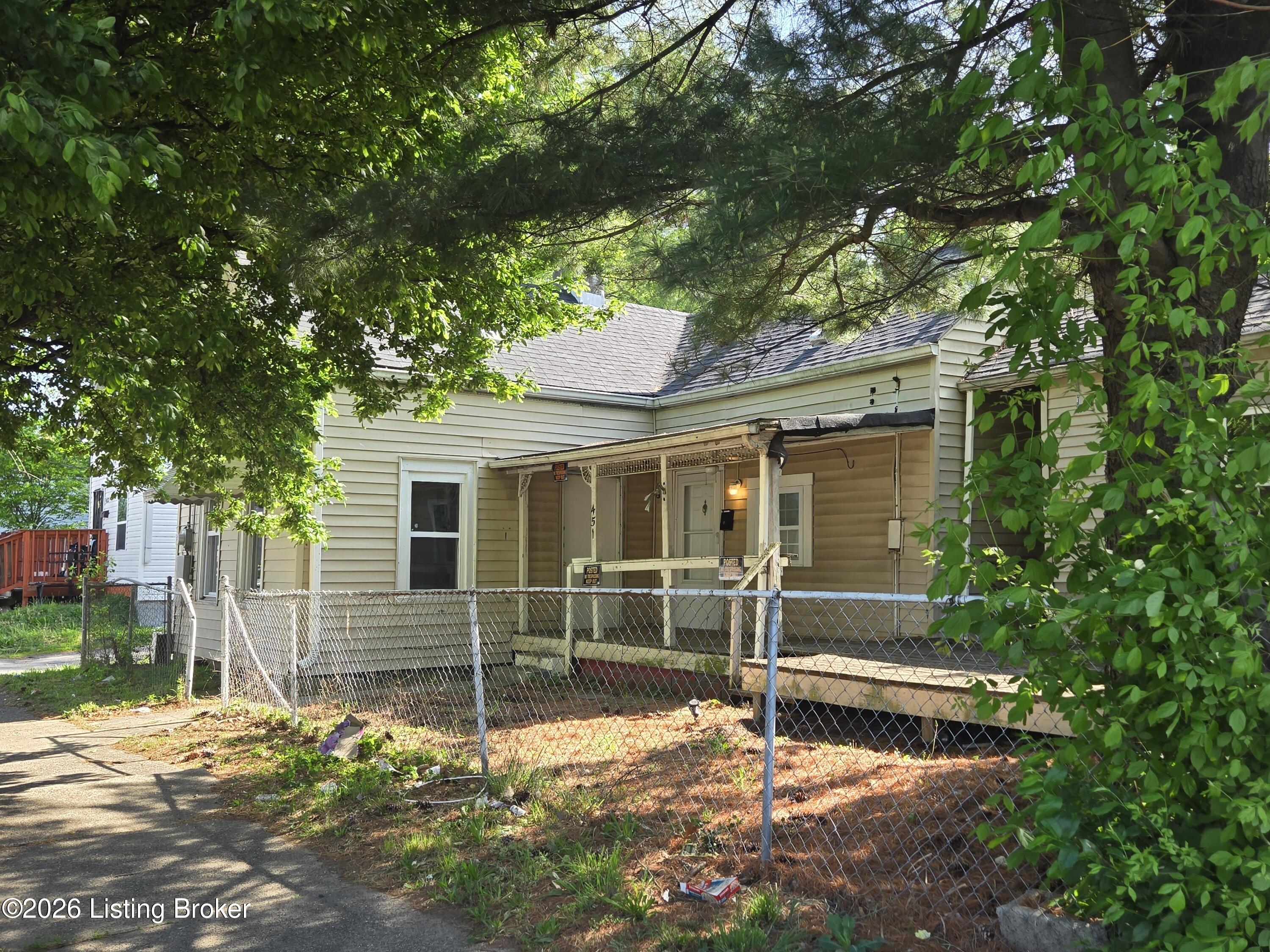 Photo 1 of 18 — 451 N 25th St, Louisville, KY 40212