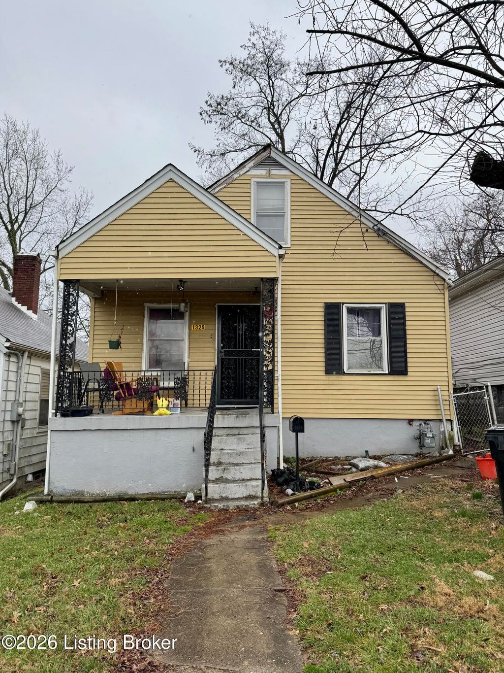 Photo of 1326 Shingo Ave, Louisville, KY 40215 (MLS # 1710705)