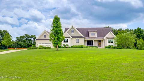 Homes For Sale - 290 Lansdowne Cresent Cres<br/> Shelby County, Louisville, KY 40245