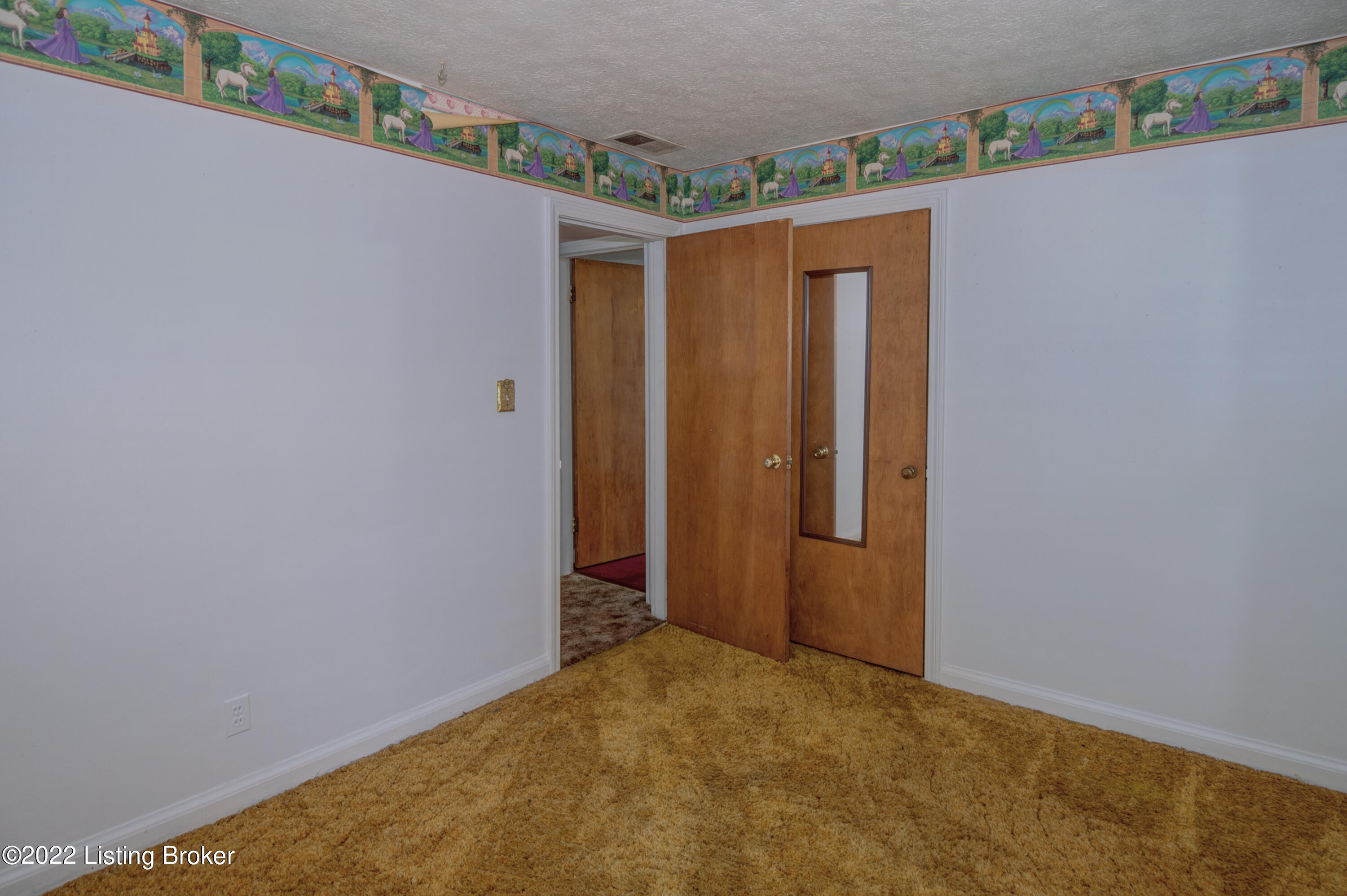 2405 Elmore St, Louisville, Kentucky image 22