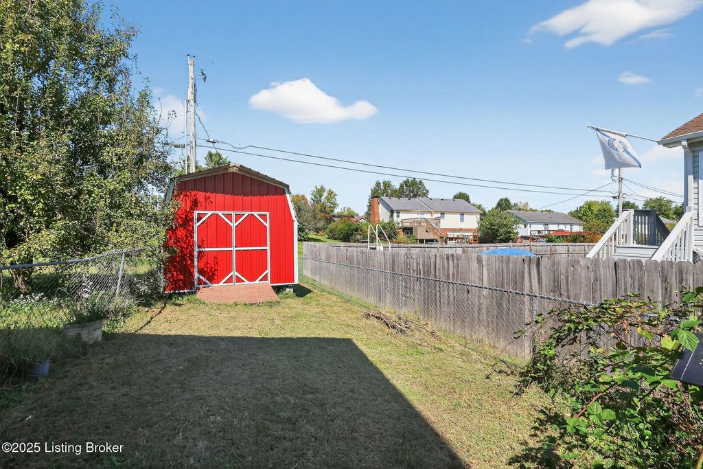 Photo of 1030 Indian Trail, Lawrenceburg, KY 40342 (MLS # 1700300)