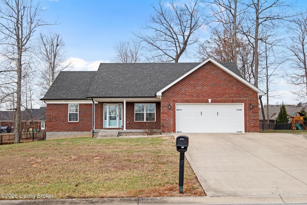 Photo of 104 Lancaster Ln, Coxs Creek, KY 40013 (MLS # 1707038)