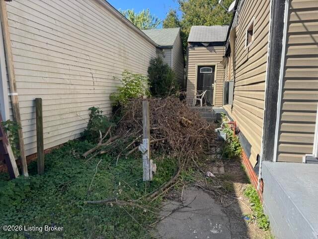 Photo of 514 S 28th St, Louisville, KY 40211 (MLS # 1732969)