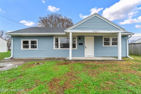 Photo of 7011 Betsy Ross Dr, Louisville, KY 40272 (MLS # 1704045)