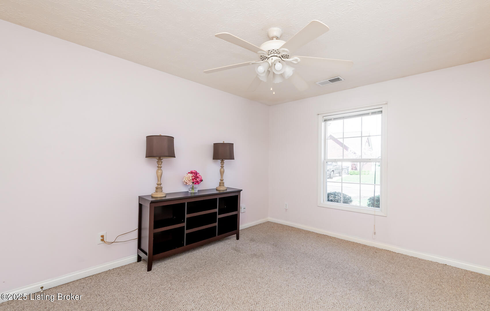 6618 Woods Mill Dr, Louisville, Kentucky image 10