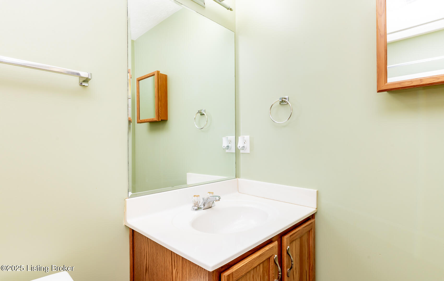 6618 Woods Mill Dr, Louisville, Kentucky image 27