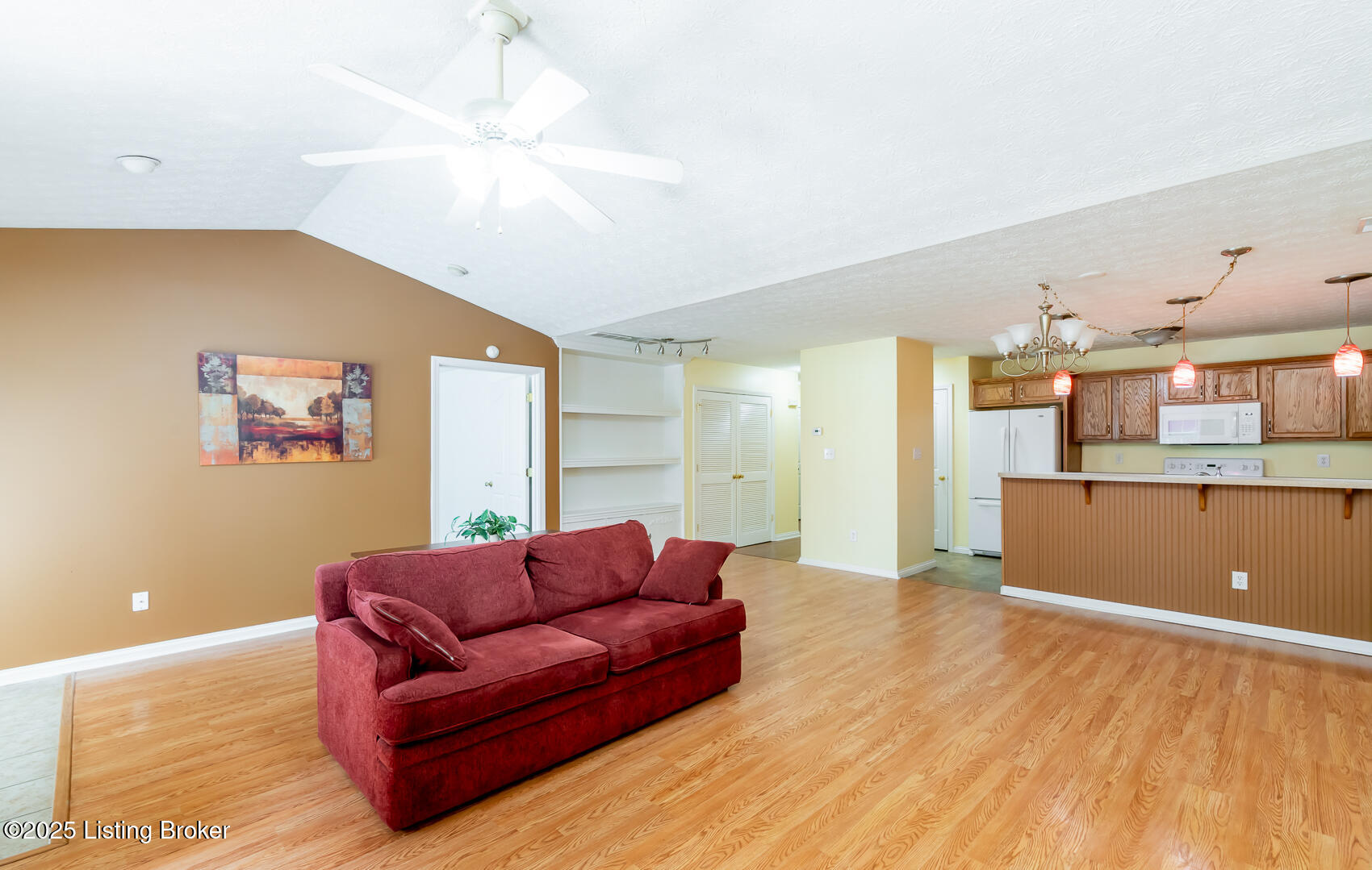 6618 Woods Mill Dr, Louisville, Kentucky image 21