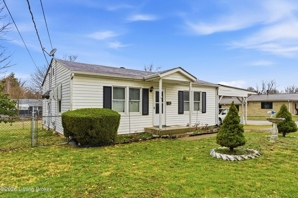Photo of 67 Lou Ave, Eminence, KY 40019 (MLS # 1710355)