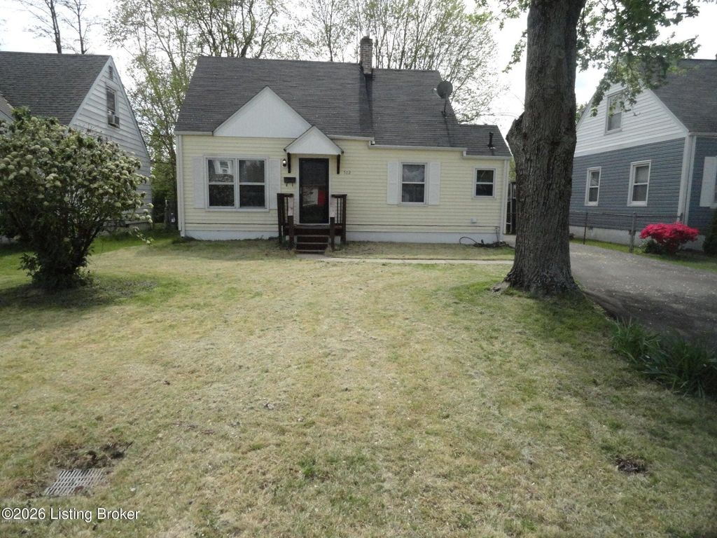 Photo of 502 Harris Pl, Louisville, KY 40222 (MLS # 1723037)