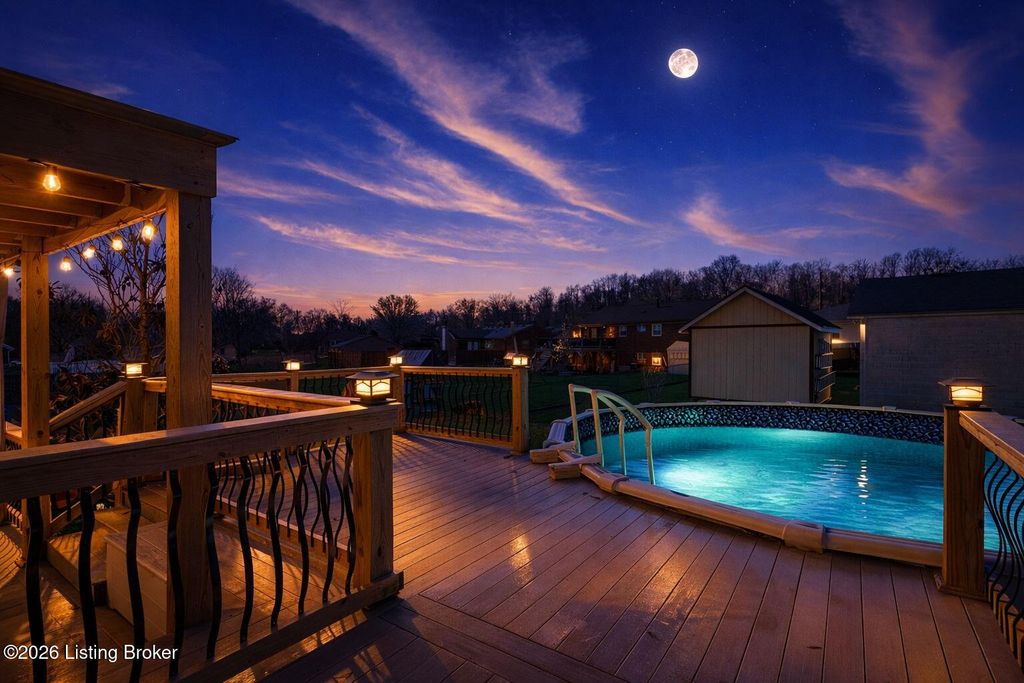 Photo of 9020 Wooddale Dr, Louisville, KY 40272 (MLS # 1714818)