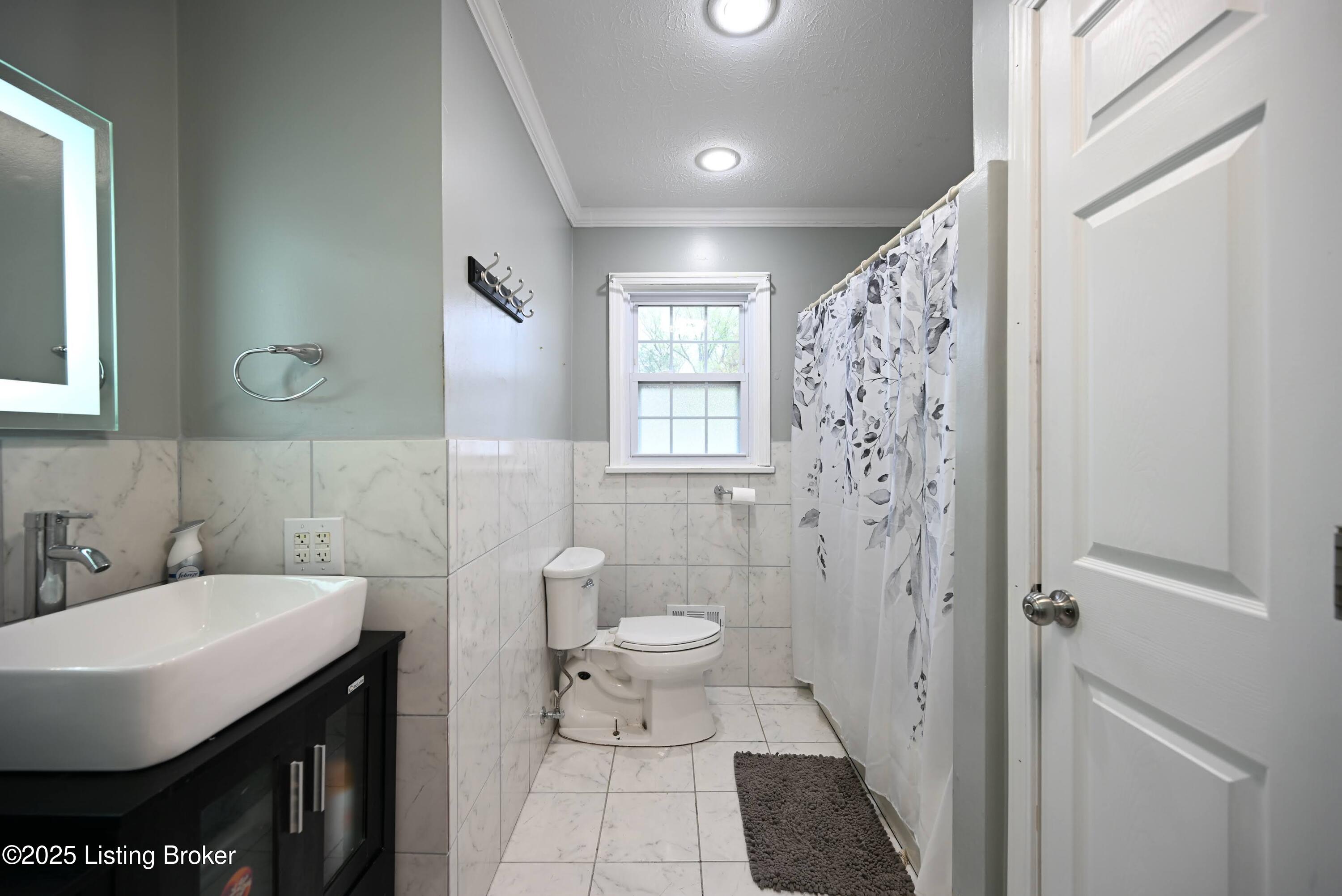 6009 Seaforth Way, Louisville, Kentucky image 13