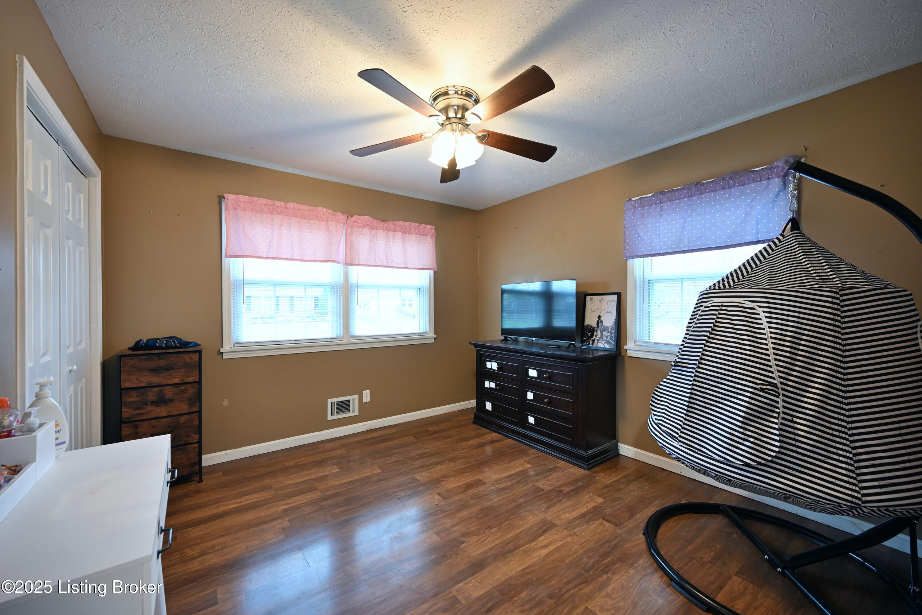 6009 Seaforth Way, Louisville, Kentucky image 17