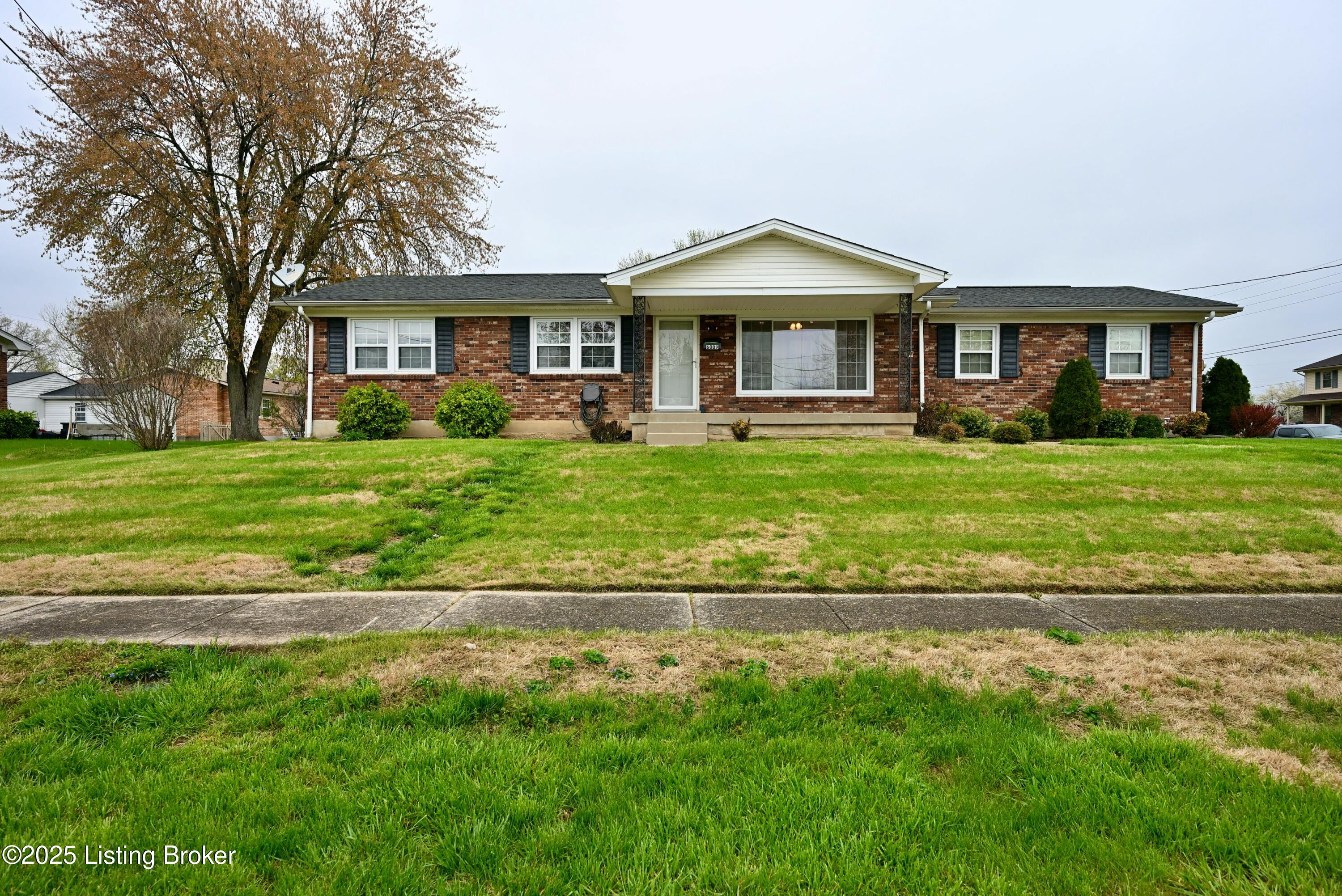 6009 Seaforth Way, Louisville, Kentucky image 32