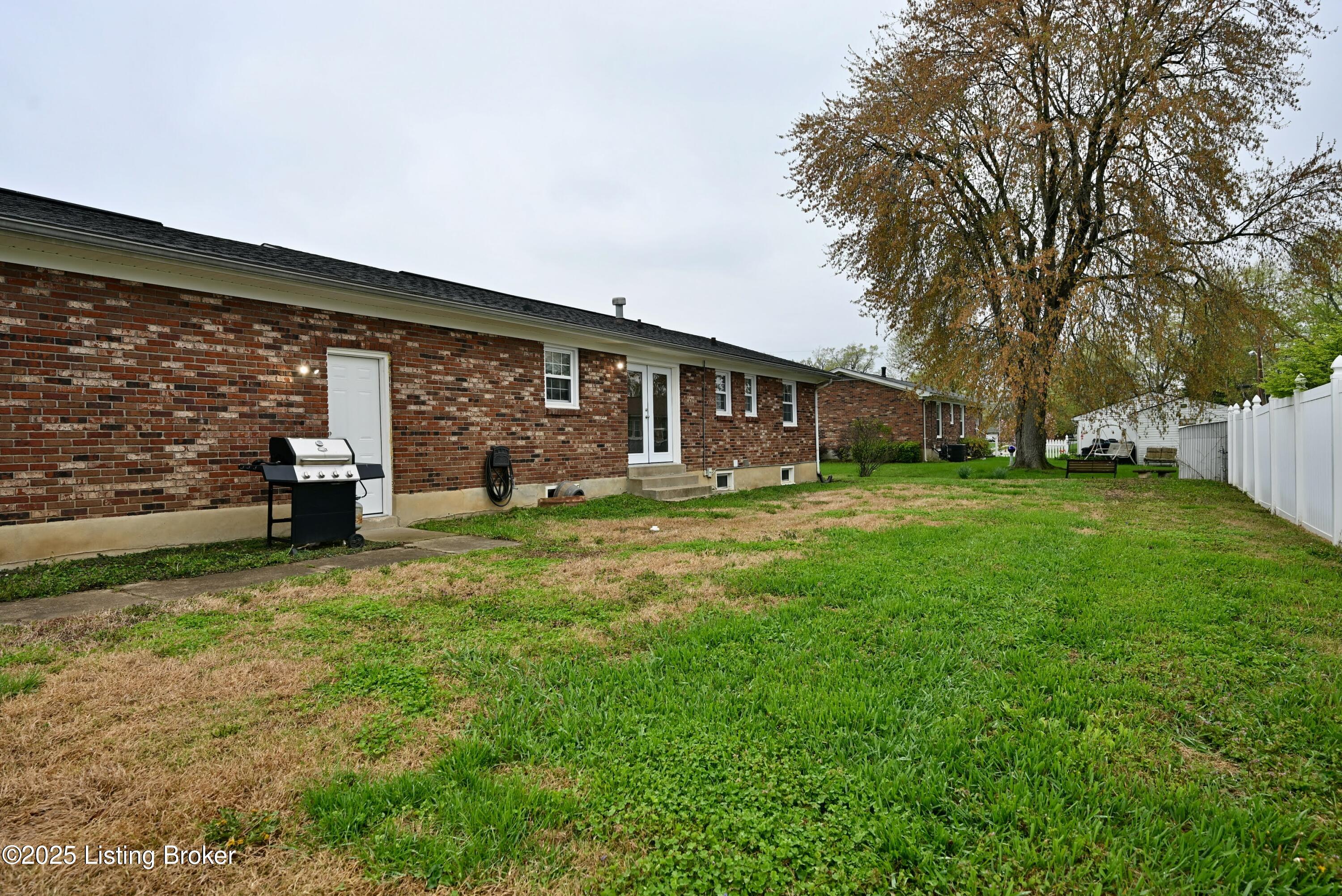 6009 Seaforth Way, Louisville, Kentucky image 26