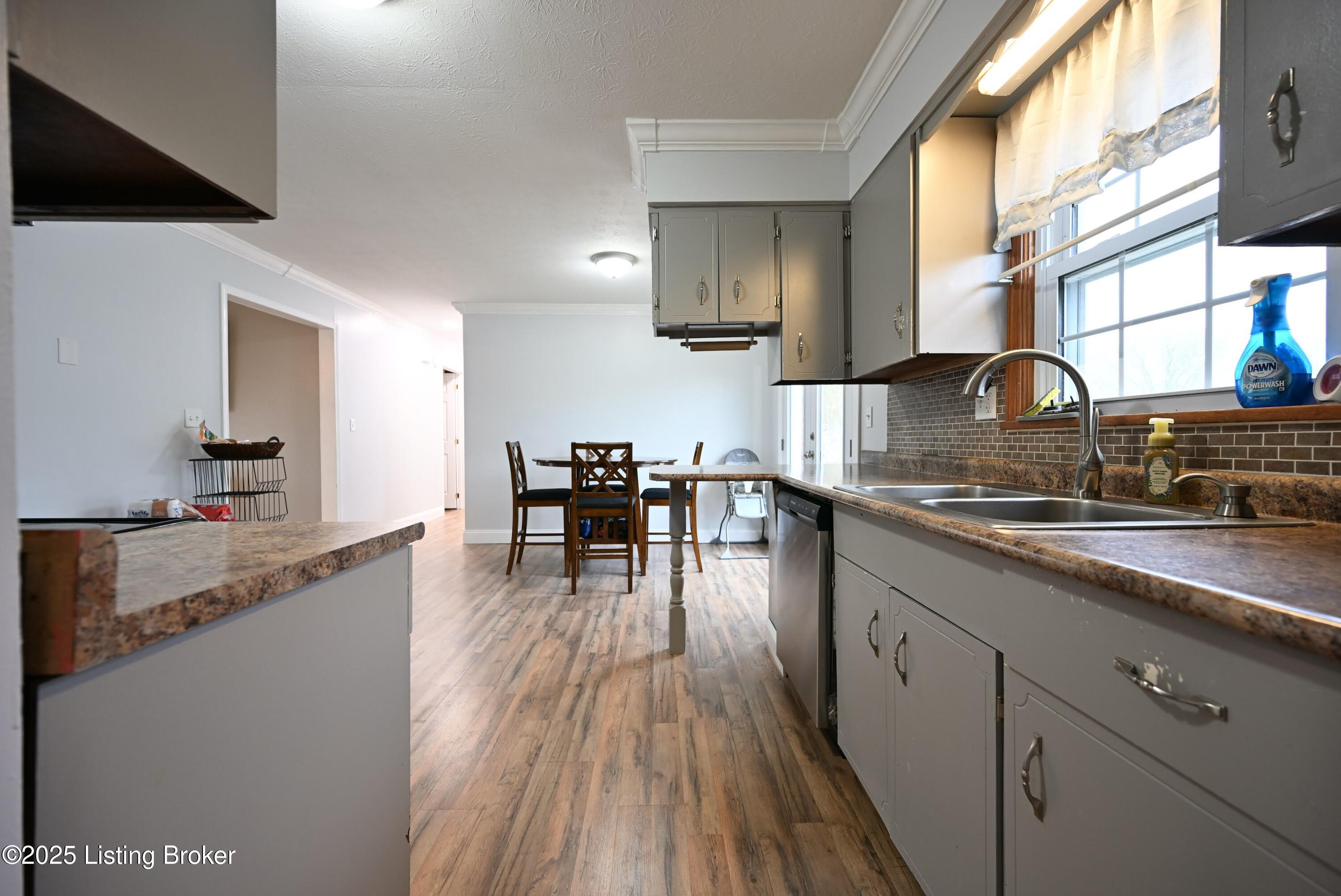 6009 Seaforth Way, Louisville, Kentucky image 7