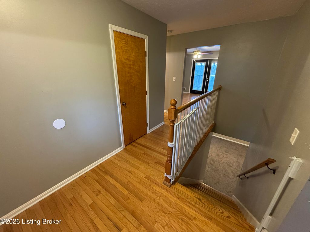 Photo of 3017 Doe Valley Pkwy, Brandenburg, KY 40108 (MLS # 1710269)