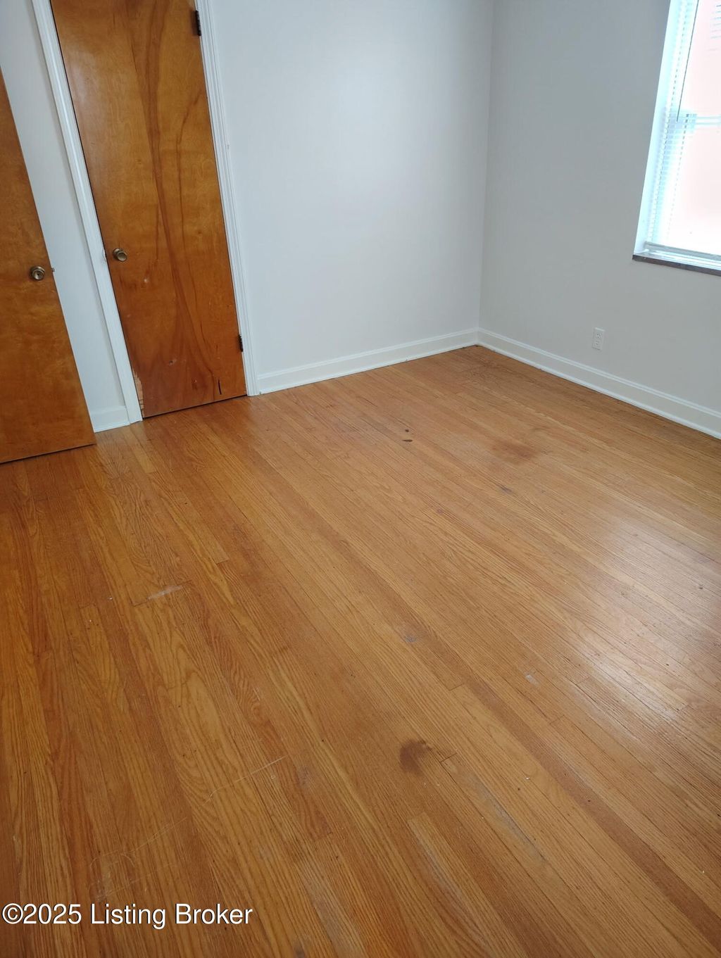 Photo of 4225 Norbourne Blvd, Louisville, KY 40207 (MLS # 1705925)