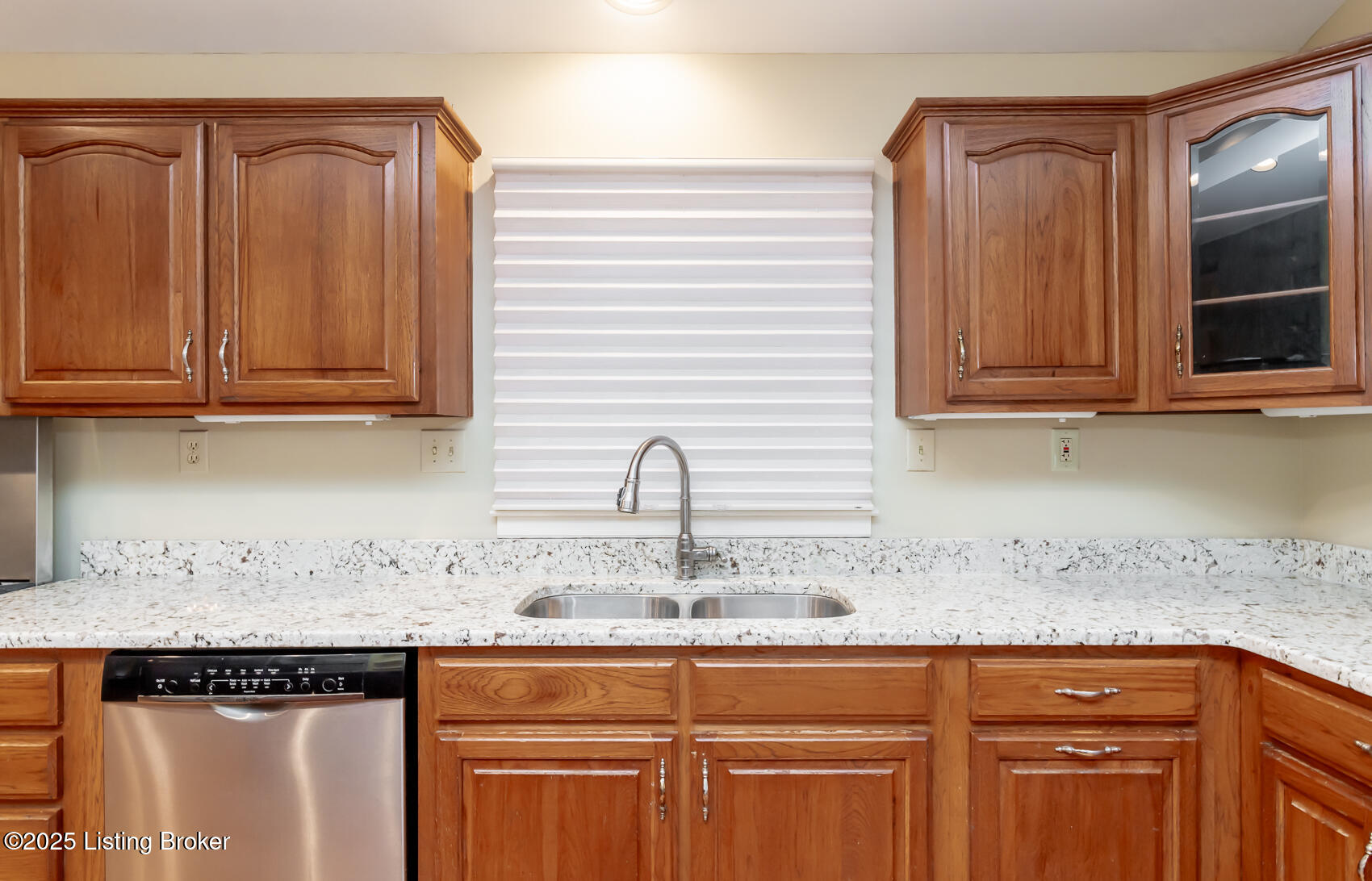 139 N Crestmoor Ave Ave, Louisville, Kentucky image 27